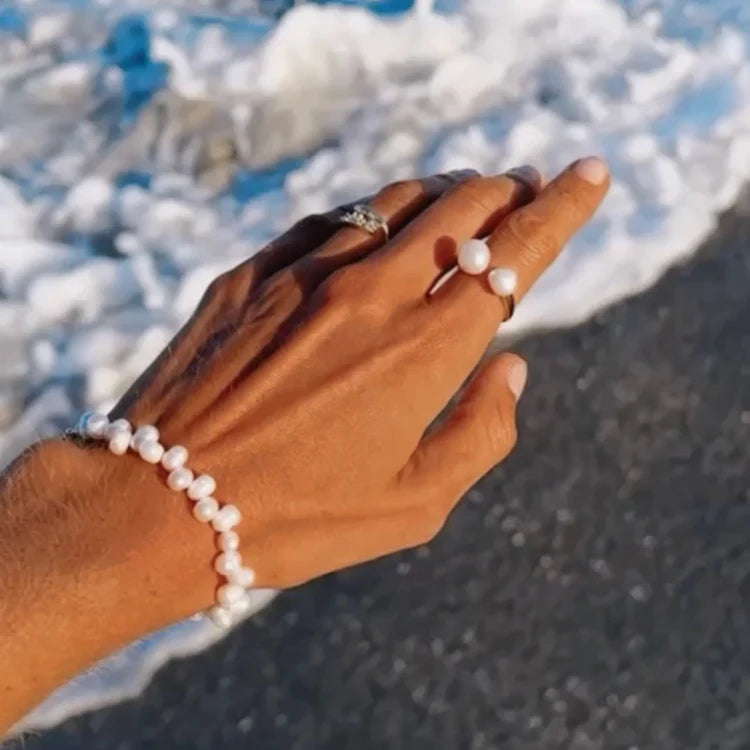 ADJUSTABLE PEARL RING ✿ AVA Uniq