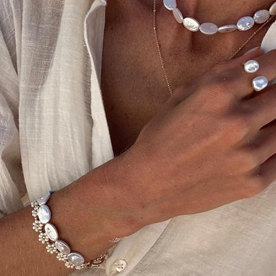 ADJUSTABLE PEARL RING ✿ AVA Uniq