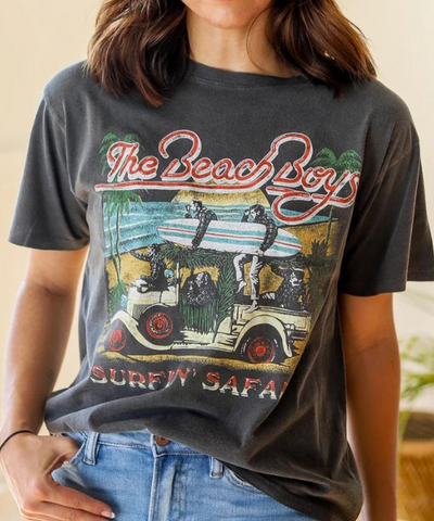 Vintage Black Beach Boys Surfin' Safari Graphic Tee DAYDREAMER