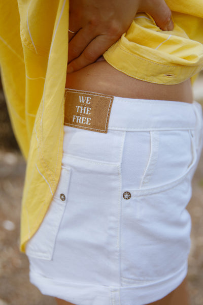 FREE PEOPLE Beginners Luck White Rolled Cuff Jean Shorts