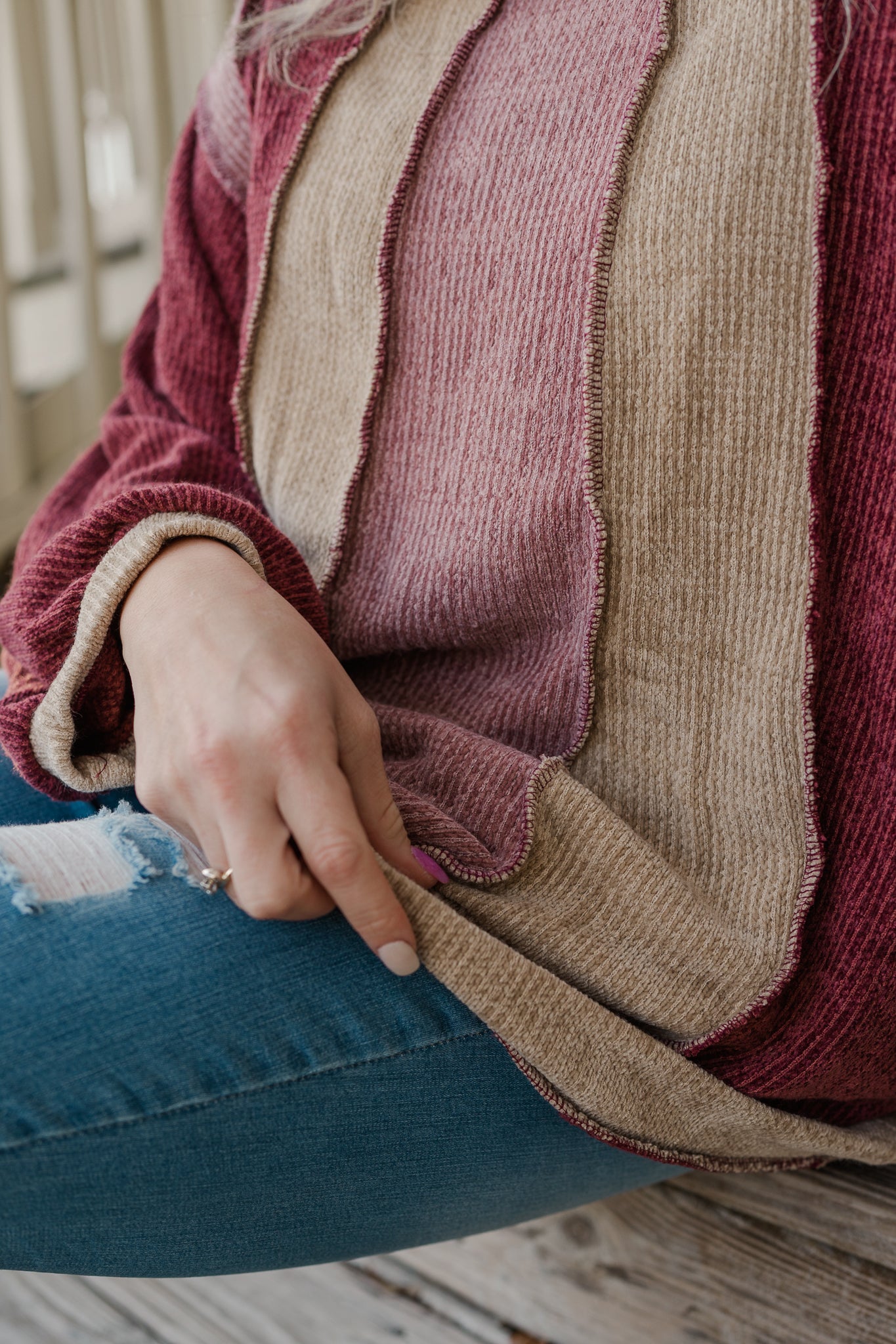 Burgundy and beige sweater-Curvy