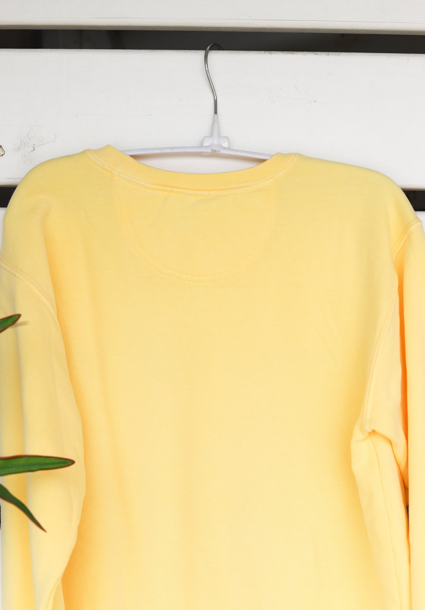 Butter Yellow Crewneck Pullover Linear 32 Mi Island Unisex